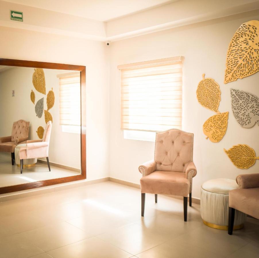 Hotel Andalucia Torreón Esterno foto